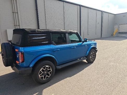 Used 2023 Ford Bronco Outer Banks image 13