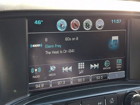 Used 2018 Chevrolet Silverado 1500 LT w/ Redline Edition image 17