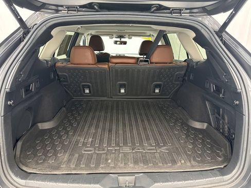 Used 2020 Subaru Outback Touring XT AWD/4WD image 11