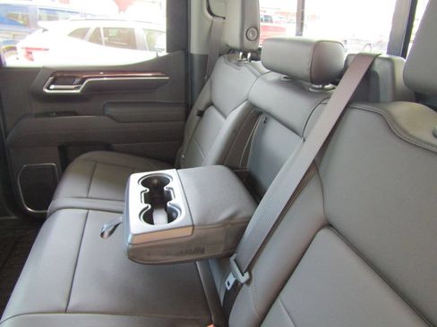 Used 2026 GMC Sierra 1500 Elevation w/ Elevation Premium Package AWD/4WD image 36