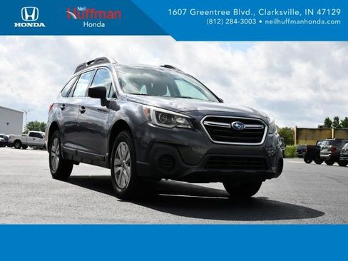 Used 2019 Subaru Outback 2.5i AWD/4WD image 1