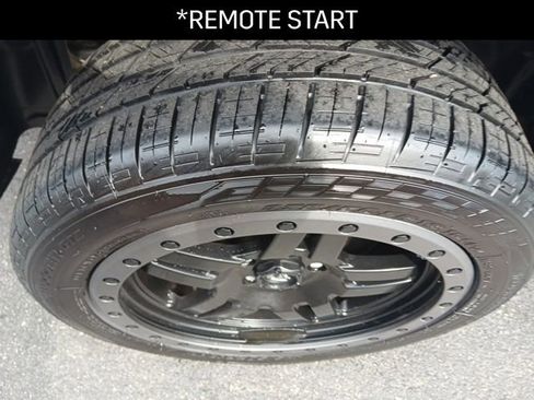 Used 2019 Jeep Cherokee Limited w/ Luxury Group image 10