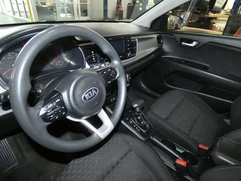 Used 2018 Kia Rio S image 10