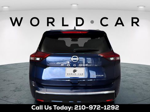 Used 2025 Nissan Rogue Platinum w/ Platinum Premium Package image 6