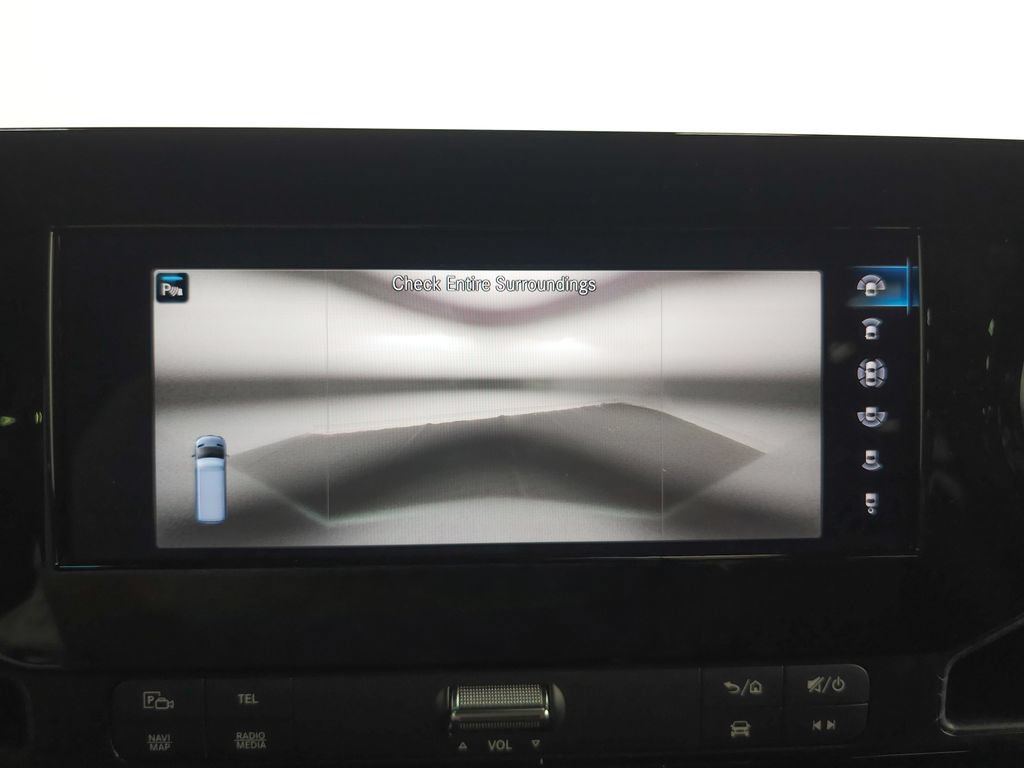 Used 2024 Mercedes-Benz Sprinter 2500 image 16