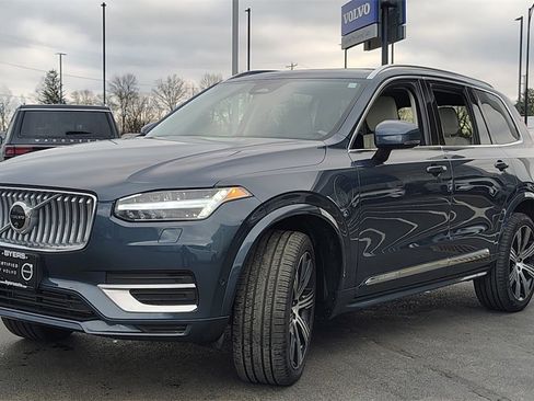 Certified 2024 Volvo XC90 T8 Plus w/ Protection Package Premier image 6