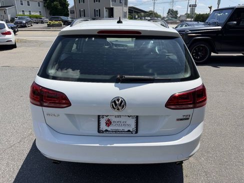 Used 2017 Volkswagen Golf S w/ Driver Assistance Package AWD/4WD image 6