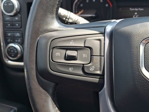 Used 2022 GMC Sierra 1500 SLT w/ SLT Premium Package AWD/4WD image 21