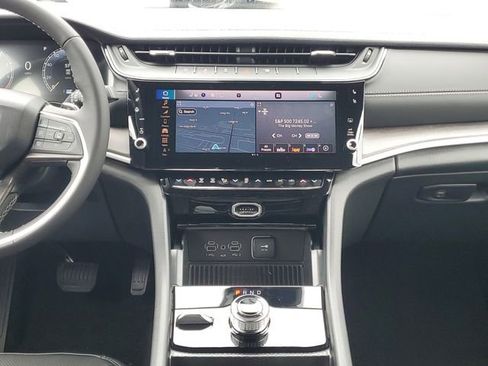 New 2026 Jeep Grand Cherokee Limited AWD/4WD image 17