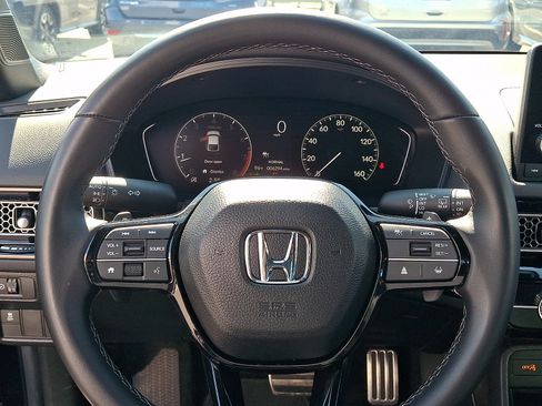 Used 2025 Honda Civic Sport image 18