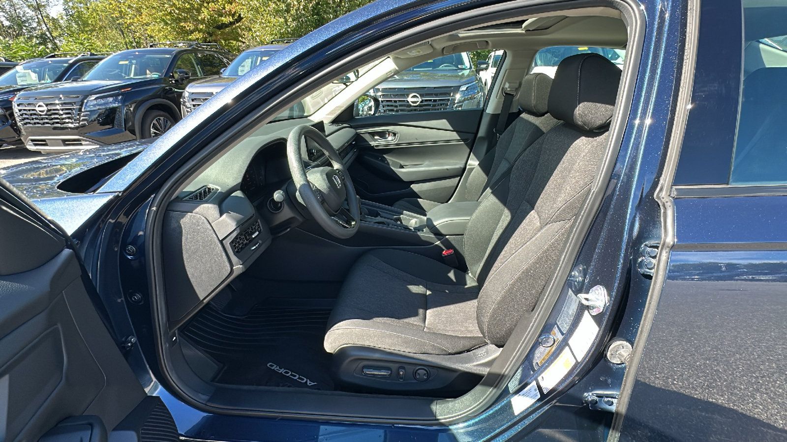Used 2024 Honda Accord EX image 11