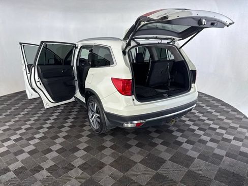 Used 2017 Honda Pilot Elite image 22