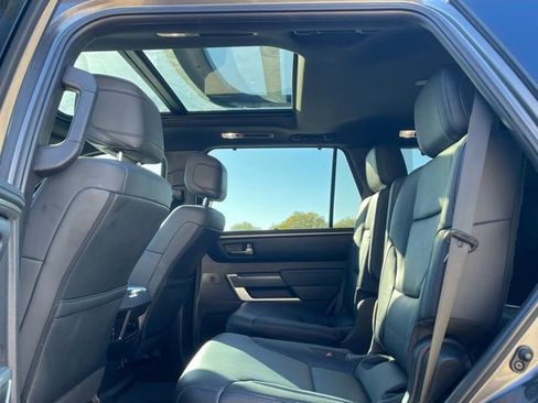 Used 2024 Toyota Sequoia Platinum image 14