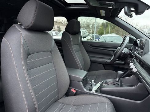 Used 2023 Honda CR-V Sport image 18
