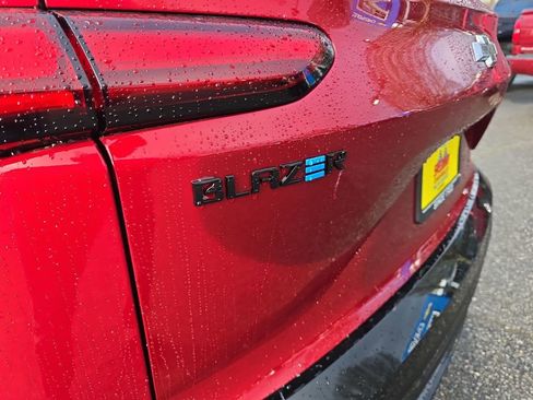 New 2026 Chevrolet Blazer EV RS image 36