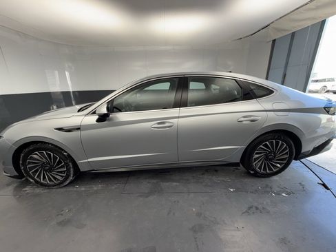 Used 2024 Hyundai Sonata Limited image 10