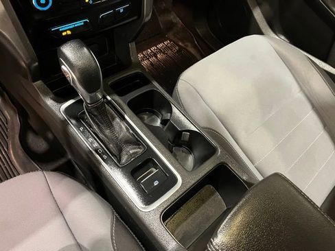 Used 2018 Ford Escape S image 17