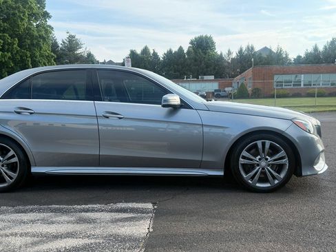 Used 2015 Mercedes-Benz E 350 4MATIC Sedan image 8