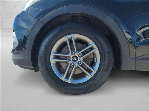 Used 2018 Hyundai Santa Fe Sport image 22