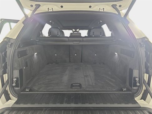 Certified 2024 BMW X5 xDrive40i w/ Premium Package image 12