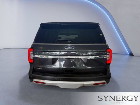 Used 2023 Ford Expedition Limited AWD/4WD image 6