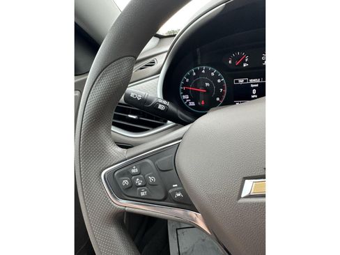 Used 2024 Chevrolet Malibu LS FWD image 23