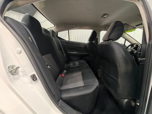 Used 2023 Nissan Versa S FWD image 24