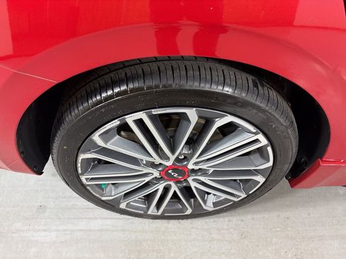 Used 2022 Kia Forte GT w/ GT Technology Package image 10