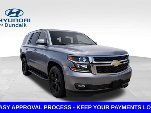 Used 2018 Chevrolet Tahoe LT w/ Luxury Package RWD image 3