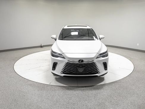 Used 2025 Lexus RX 350 Premium w/ Accessory Package AWD/4WD image 31