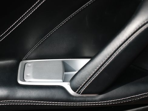 Used 2015 Ferrari California T RWD image 59