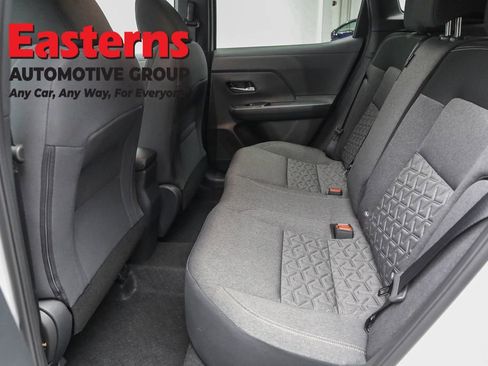 Used 2025 Nissan Kicks SV image 20