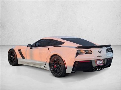 Used 2016 Chevrolet Corvette Z06 w/ 2LZ Preferred Equipment Group image 7