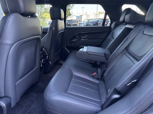 Used 2023 Land Rover Range Rover Sport SE Dynamic image 13