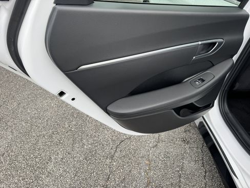 New 2025 Hyundai Sonata SEL image 15