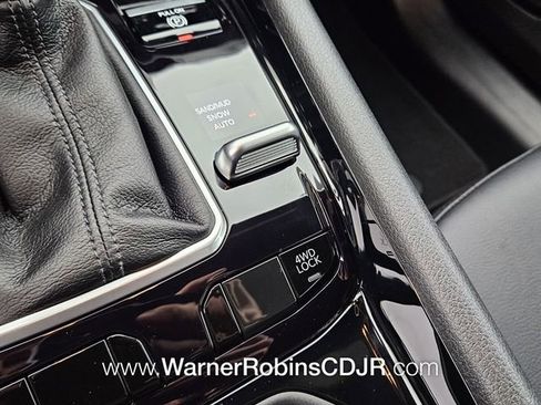 New 2026 Jeep Compass Latitude image 21