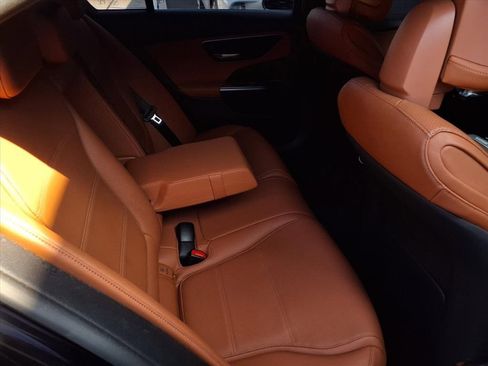 Used 2022 Mercedes-Benz C 300 Sedan image 21