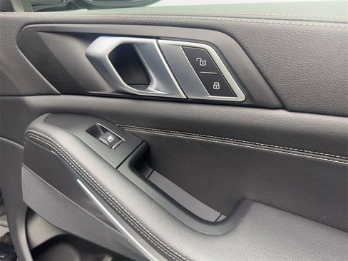 Used 2022 BMW X5 sDrive40i image 50