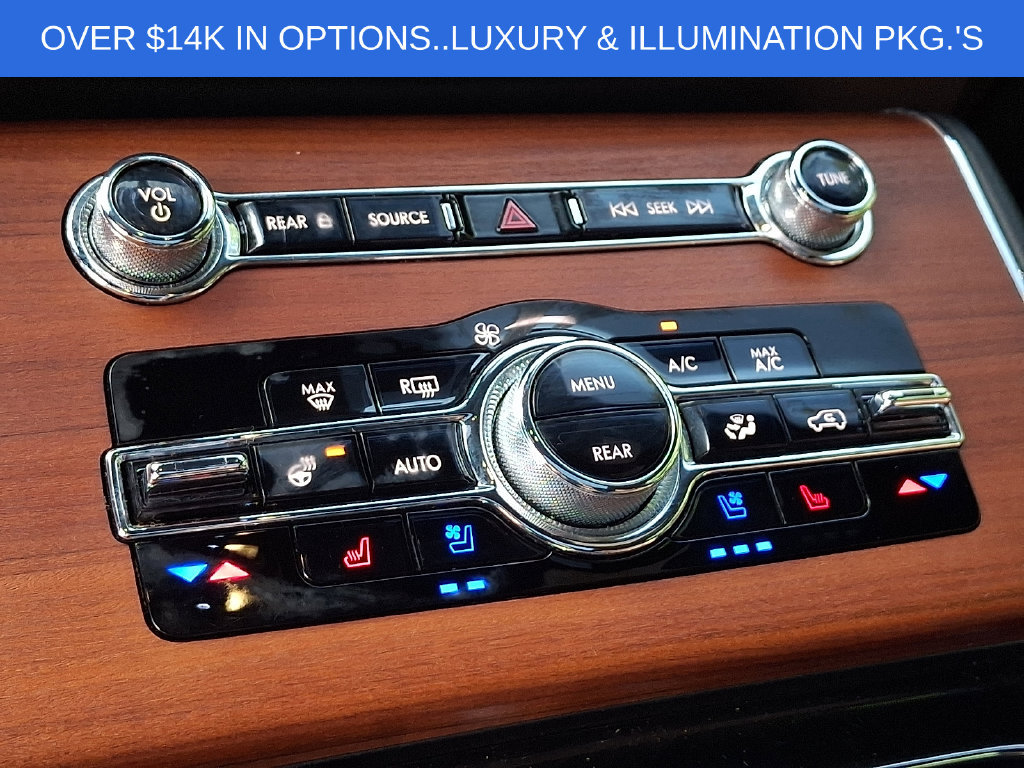 Used 2023 Lincoln Aviator Reserve w/ Equipment Group 201A AWD/4WD image 18