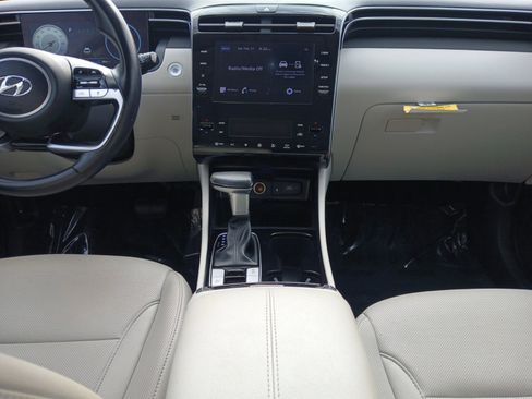 Certified 2023 Hyundai Tucson SEL w/ Convenience Package image 11