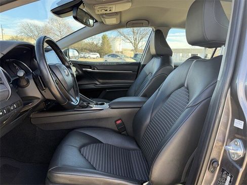 Certified 2023 Toyota Camry SE image 24