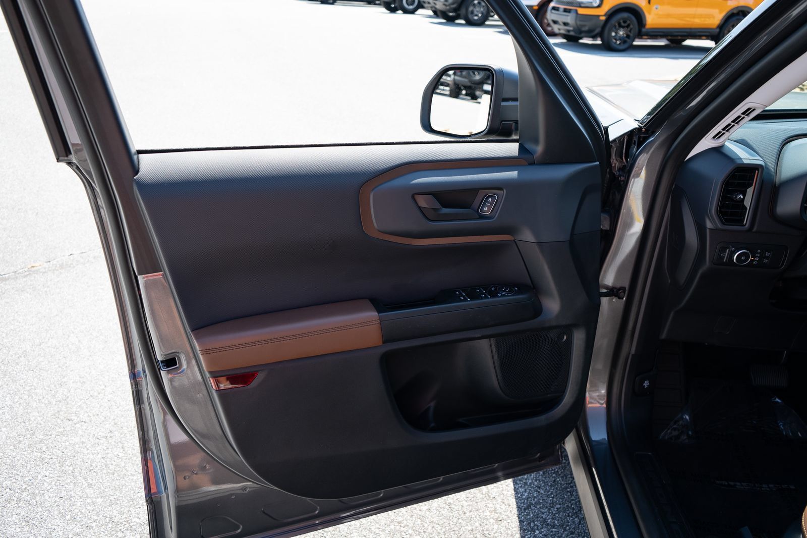 Used 2021 Ford Bronco Sport Outer Banks AWD/4WD image 16