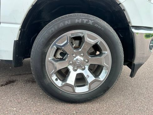 Used 2022 RAM 1500 Big Horn AWD/4WD image 38