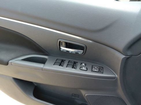 Used 2025 Mitsubishi Outlander Sport ES AWD/4WD image 15