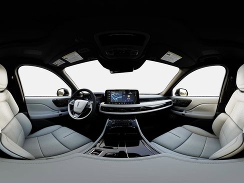 New 2026 Lincoln Aviator Black Label image 8