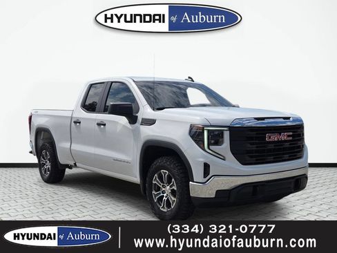 Used 2025 GMC Sierra 1500 Pro w/ X31 Off-Road Package AWD/4WD image 1