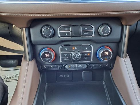 Used 2023 Chevrolet Tahoe High Country image 36