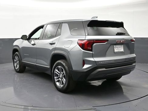 Used 2026 GMC Terrain Elevation AWD/4WD image 3
