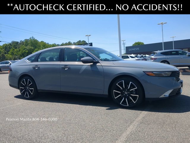Used 2024 Honda Accord Touring image 2