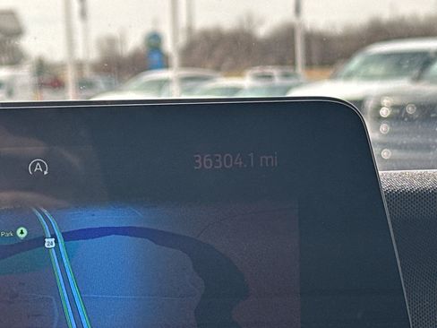 Used 2025 Ford Expedition Max Platinum image 17